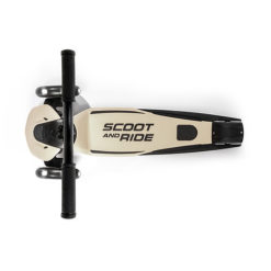 Scoot and Ride Highwaykick 5 LED 11